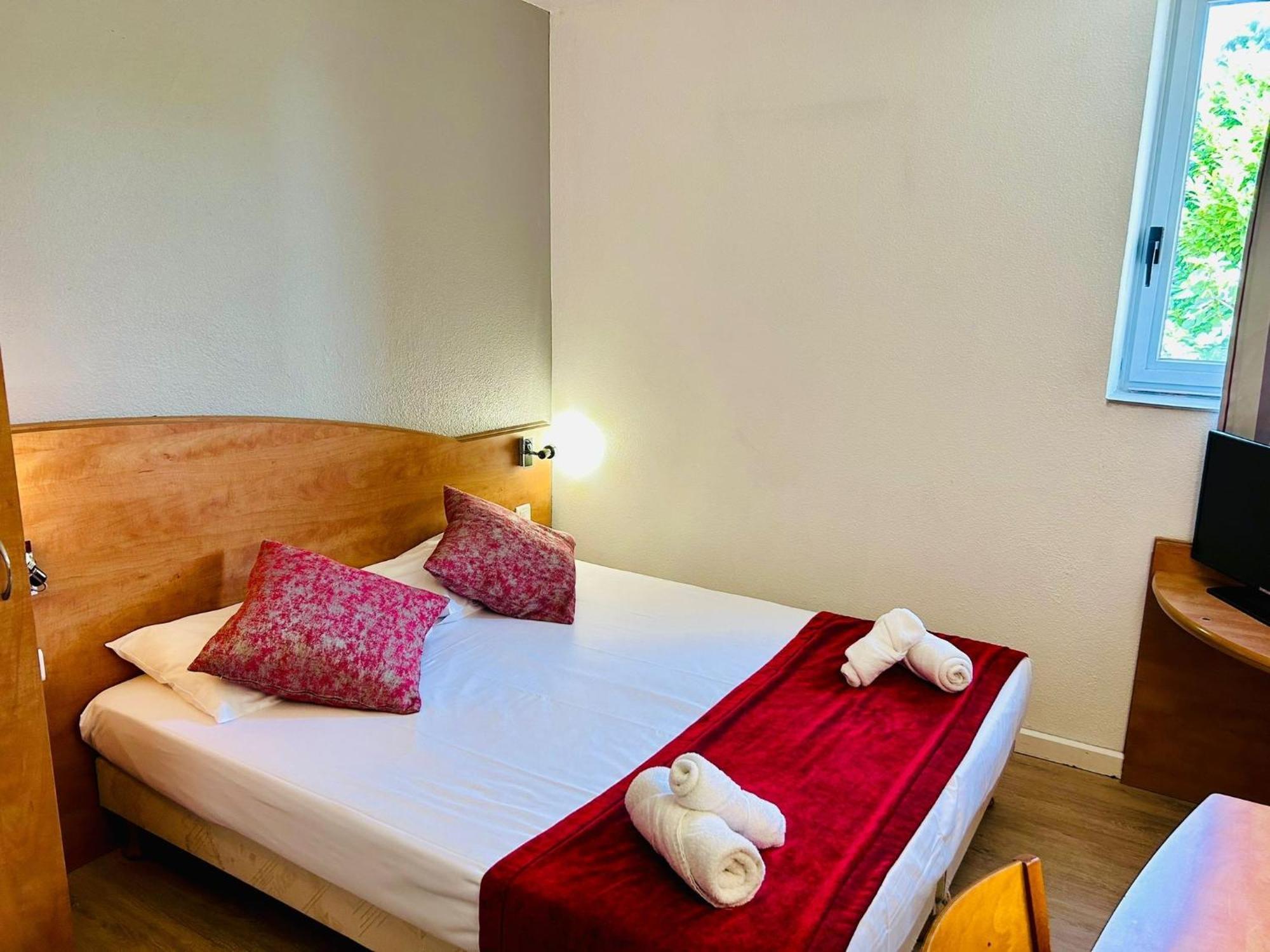 The Originals City, Hotel Nimes Costieres, Ex Inter Hotel Экстерьер фото